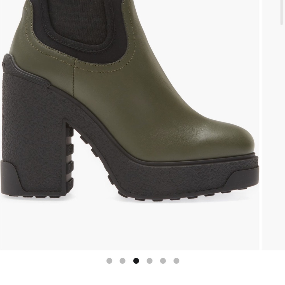Moncler Isla Block Heel Chelsea Boot